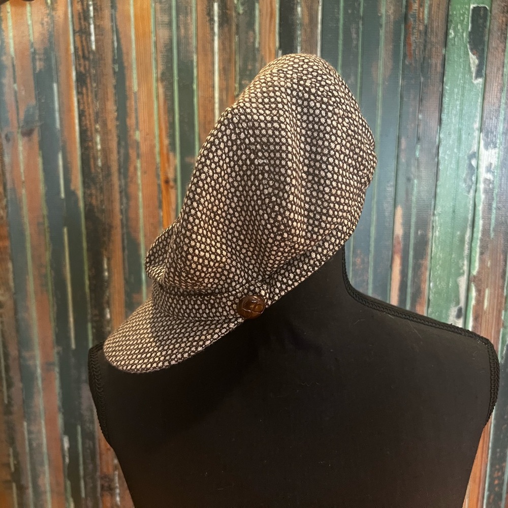 Brown Winter Crap; Great Condition - image 4